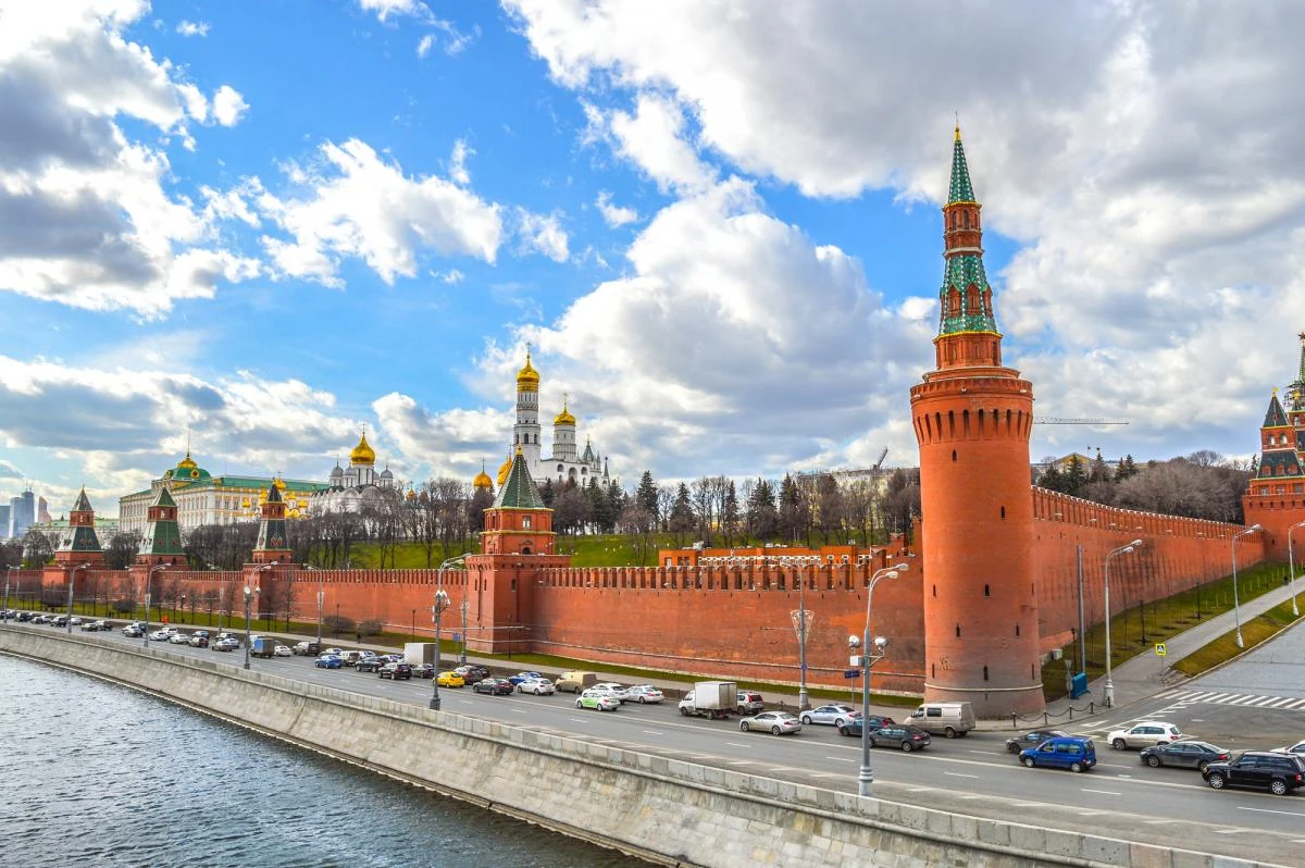 Путін заявив Віткоффу про готовність РФ до тристоронніх переговорів у 10-х числах листопада