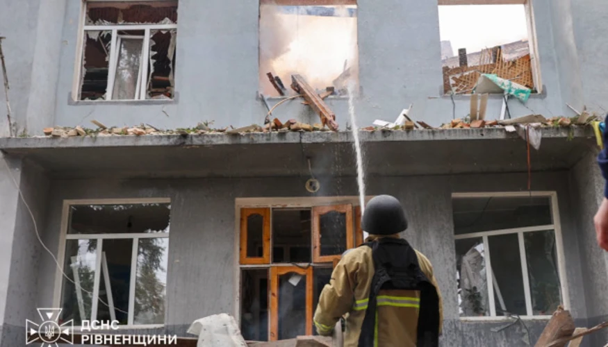 У Рівному завершено ліквідацію наслідків удару БпЛА: відомо про 30 потерпілих